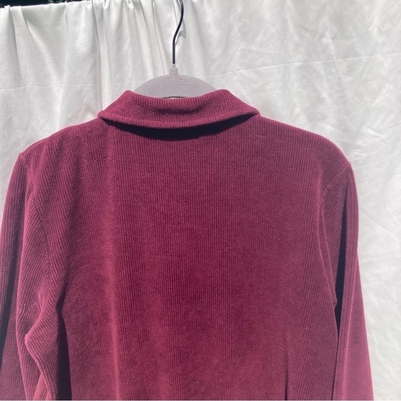 Lands End wine red zipper jacket, size medium - Picture 9 of 9